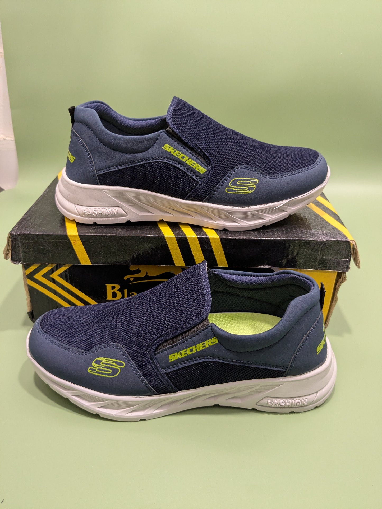 Men's Comfortable Skechers