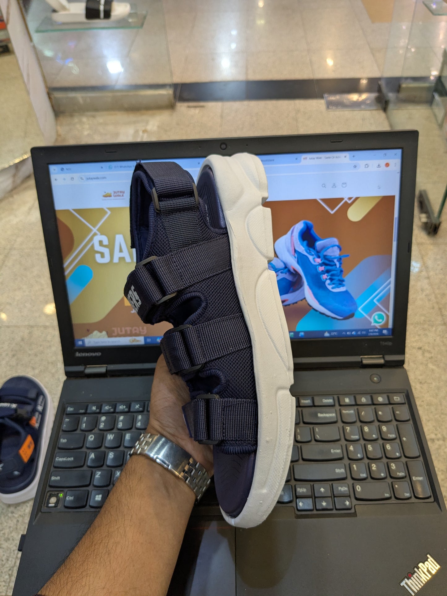 Skechers Sandal 3 Straps