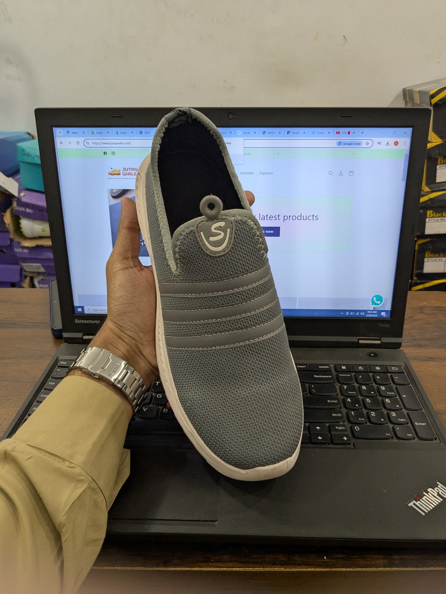 Men's Comfortable Skechers 2.0