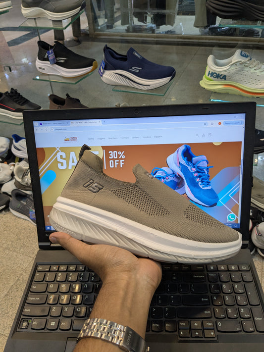 Skechers Go Wall